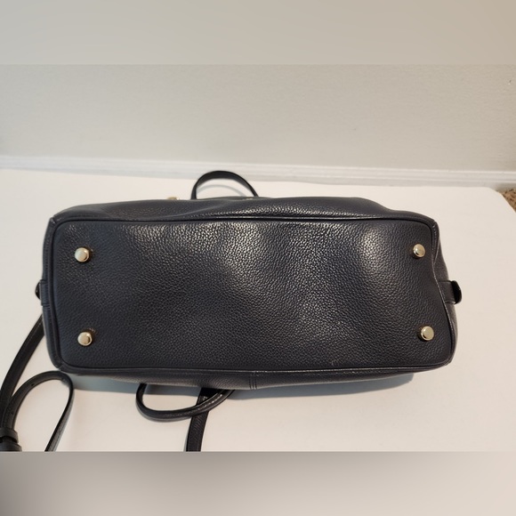 Coach Handbag - Picture 3 of 7